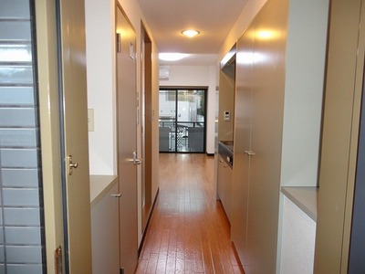 Entrance. It is the state of the entrance