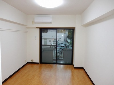 Other room space. It is very beautiful Western-style