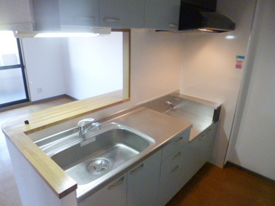Kitchen.  ☆ Spacious kitchen ☆