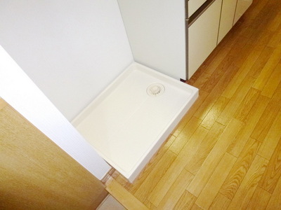 Other Equipment. Indoor Laundry Storage