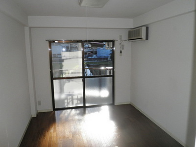 Living and room. Popular Flooring