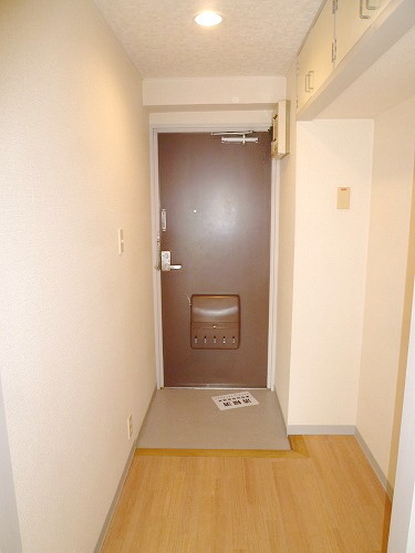 Entrance. It is the state of the entrance