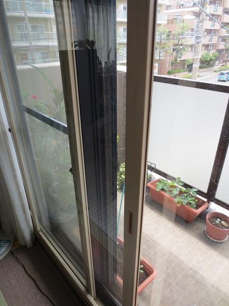 Other introspection. Excellent double-glazed windows to soundproof and thermal insulation