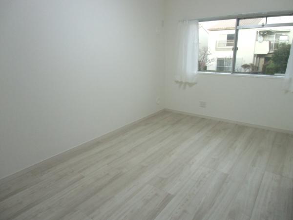 Non-living room