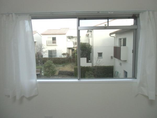 View photos from the dwelling unit