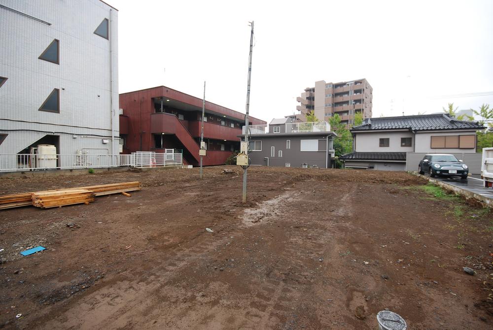 Local appearance photo. Local (10 May 2013) Shooting