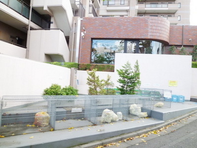 Other common areas.  ☆ Garbage yard ☆ 