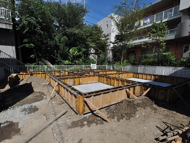 Local appearance photo. 1 Building Time basis