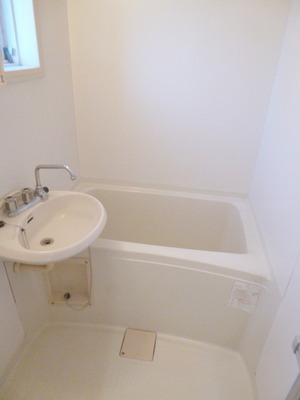 Bath. With window bright bathroom