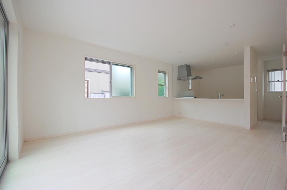 Same specifications photos (living). The company construction cases