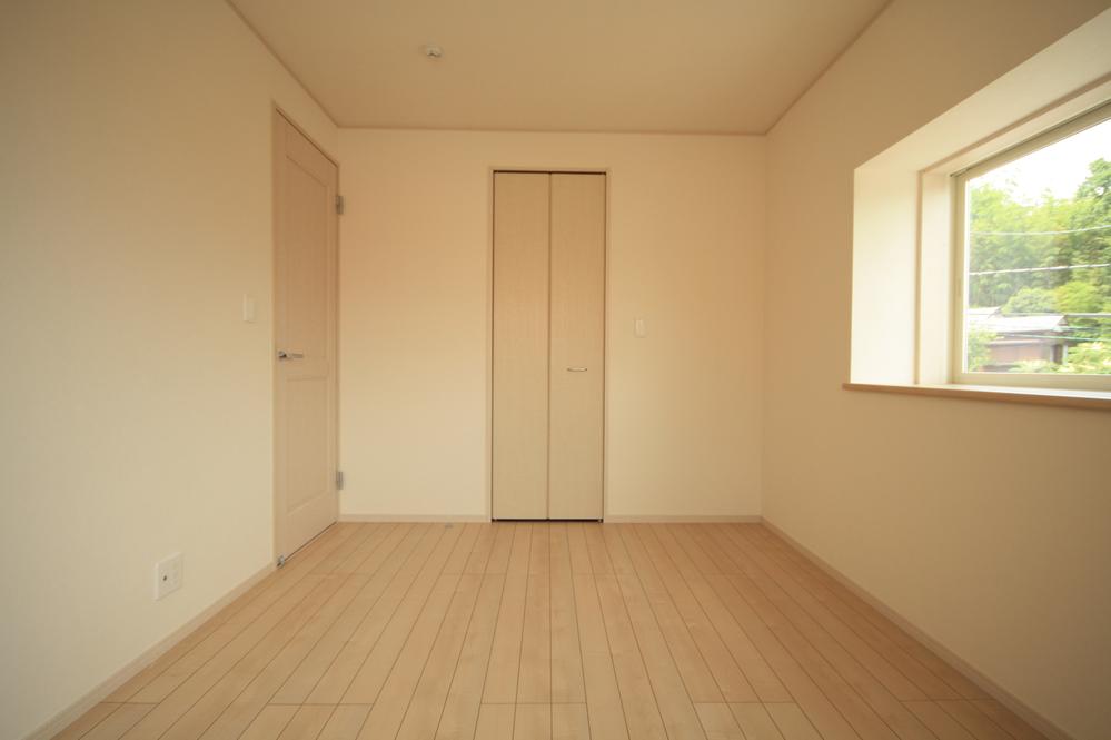 Same specifications photos (Other introspection). Indoor same specifications