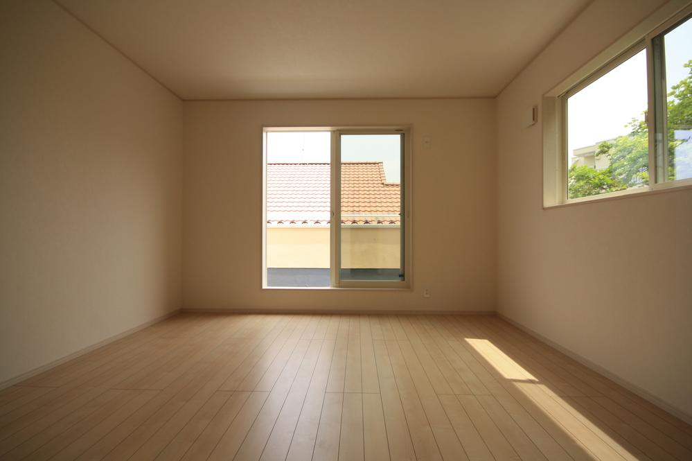 Same specifications photos (Other introspection). Indoor same specifications