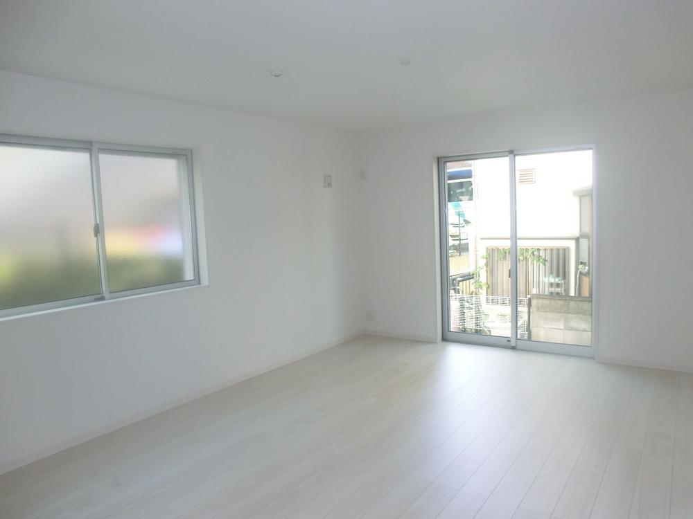 Living. Indoor (12 May 2013) Shooting