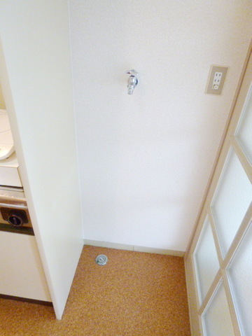 View. Indoor Laundry Storage