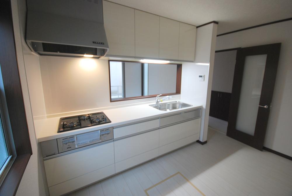 Kitchen. Indoor (September 2013) Shooting