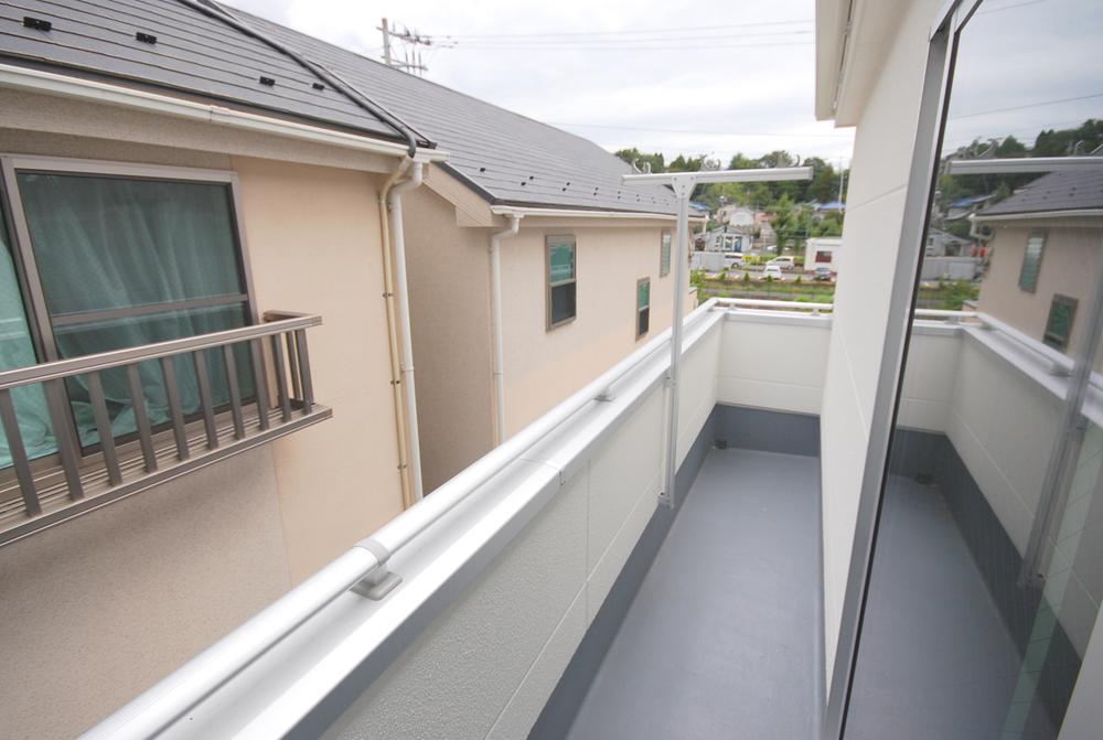 Balcony. Local (September 2013) Shooting