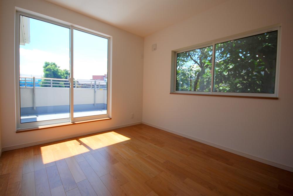 Same specifications photos (Other introspection). Indoor same specifications