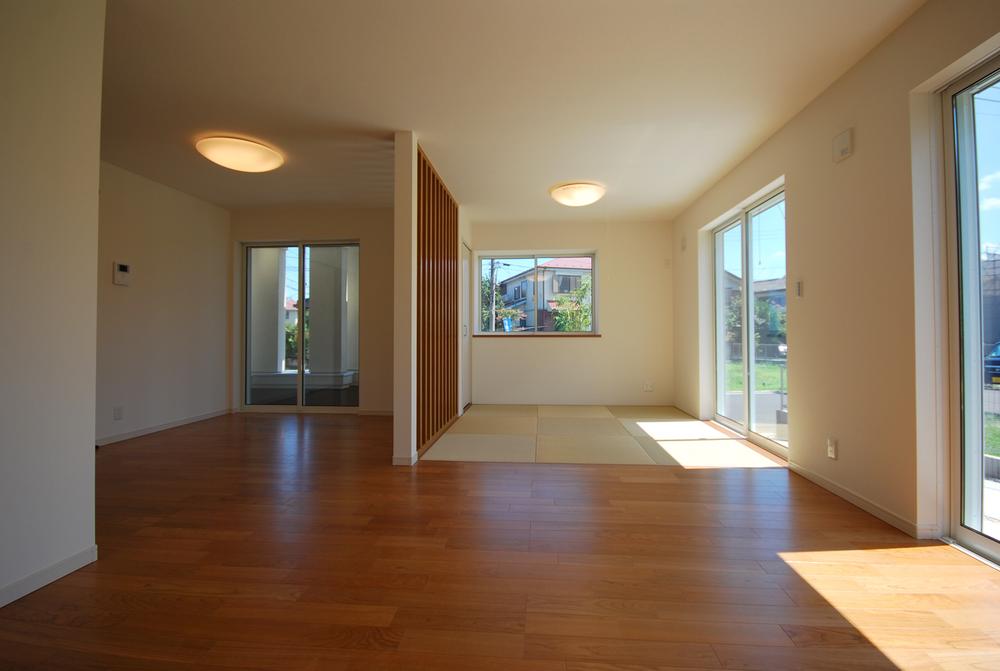 Same specifications photos (Other introspection). Indoor same specifications