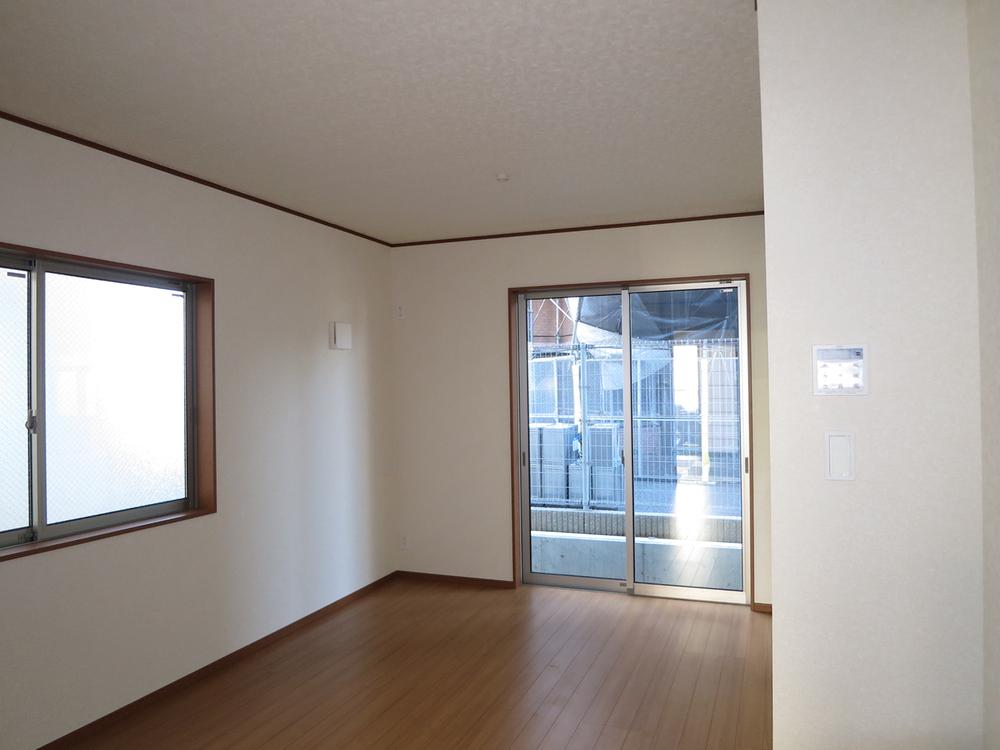 Living. Indoor (11 May 2011) Shooting