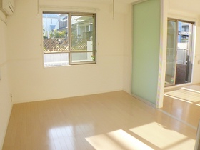 Living and room. Utility costs significant reduction in the solar power generation system adopted