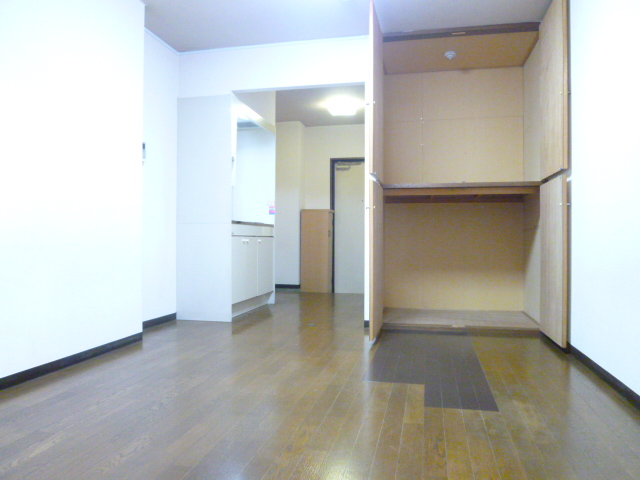 Living and room. This room as seen from the balcony side