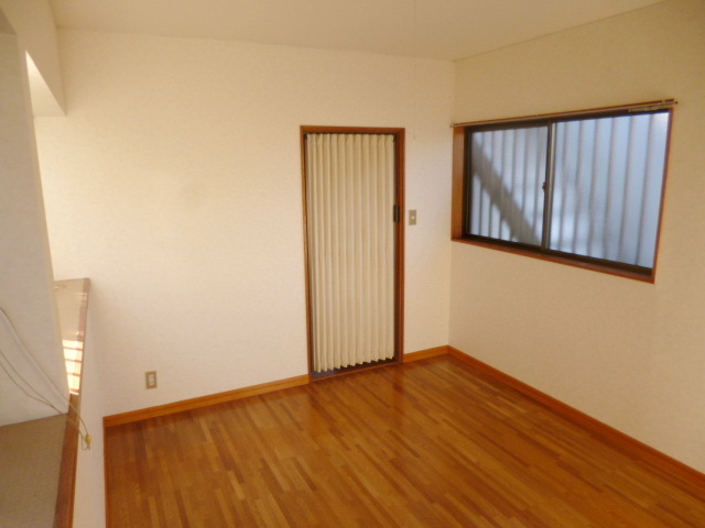 Other room space. Flooring of Western-style