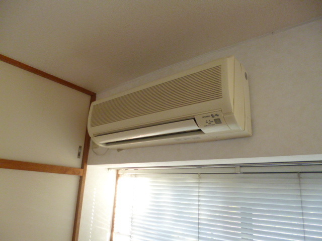 Other Equipment. Air-conditioned