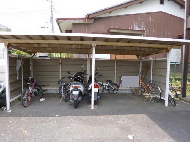 Other common areas.  ☆ Covered parking lot ☆