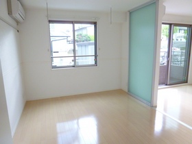 Living and room. All rooms have air-conditioning equipment of the same type separate room photo