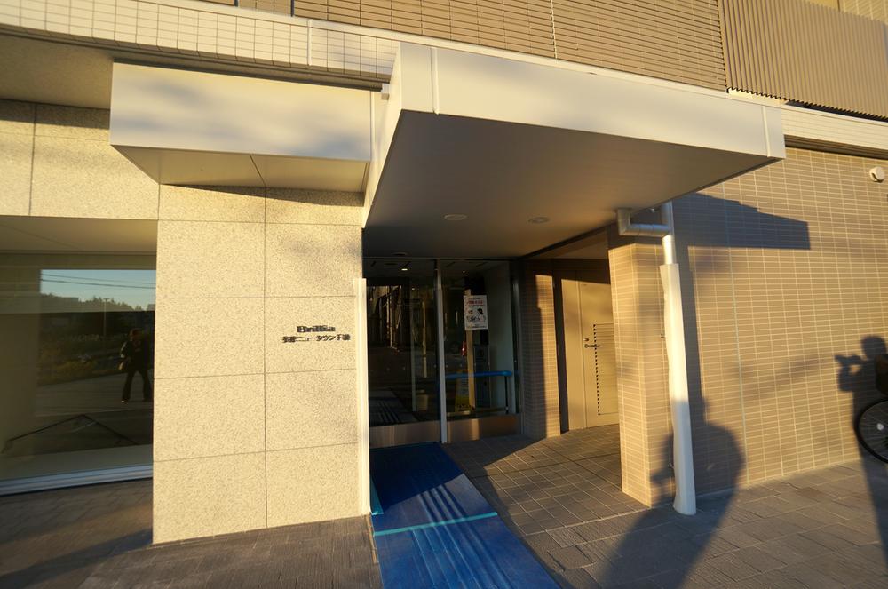 Entrance. Common areas