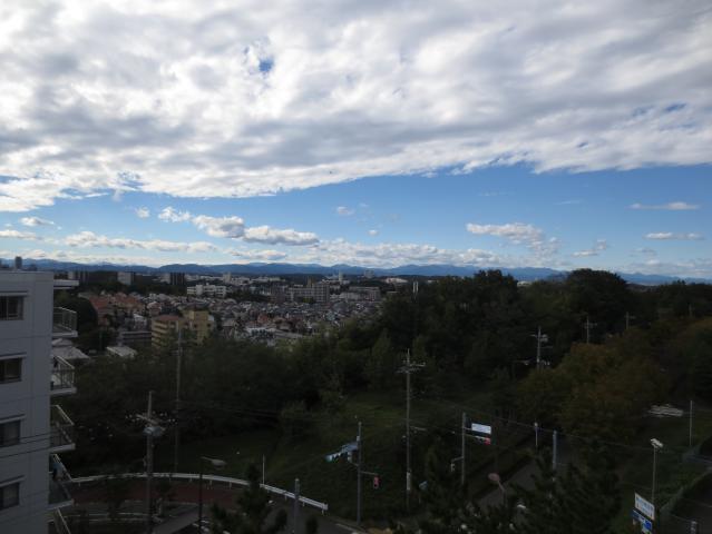 View photos from the dwelling unit. View from the site (October 2013) Shooting