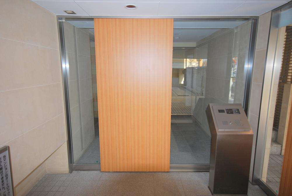 lobby. December 2013 shooting