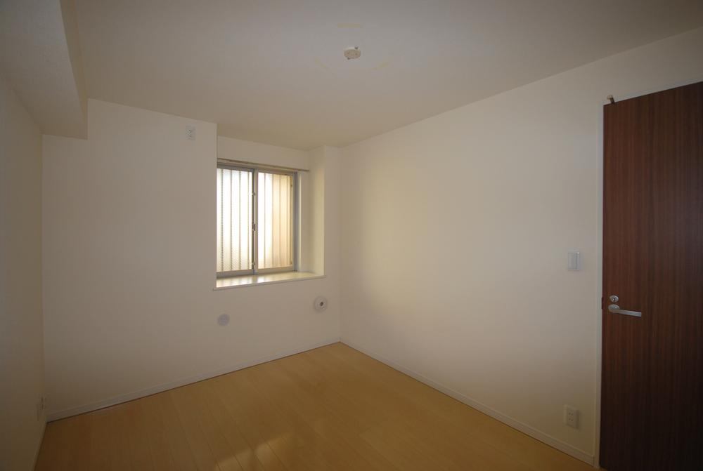 Non-living room. December 2013 shooting