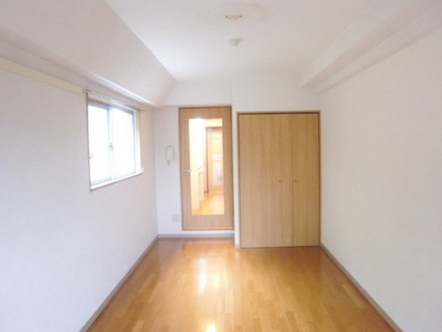 Other room space. Large with storage