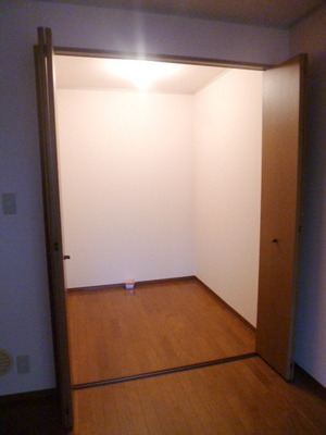 Receipt. It is a closet