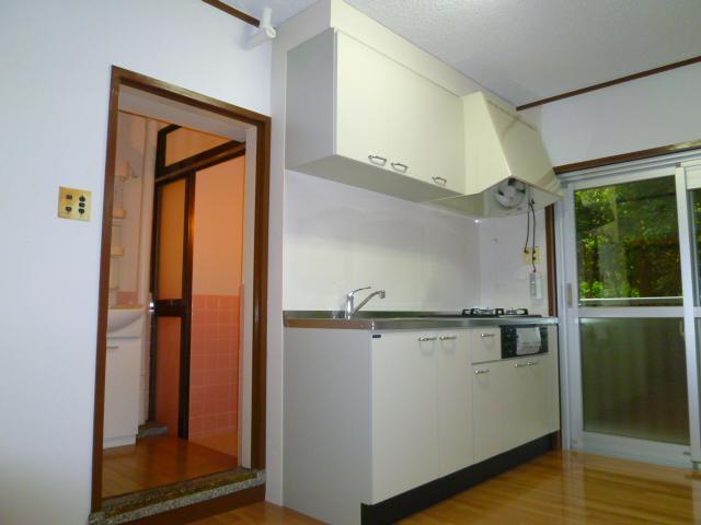 Kitchen. New and was replaced in the system kitchen.