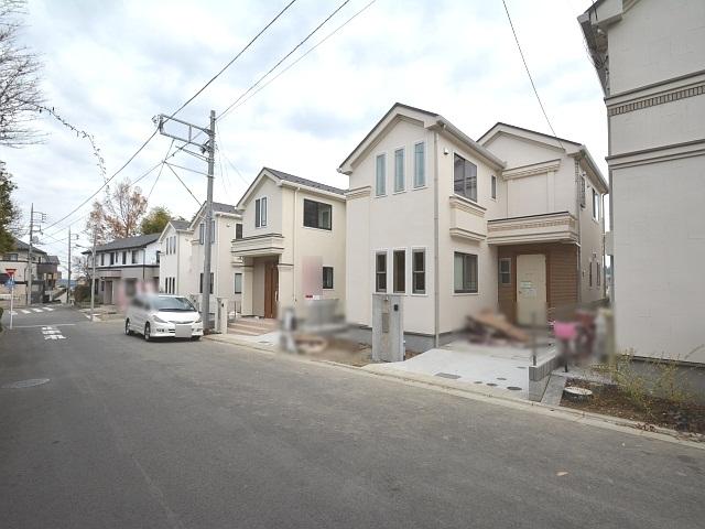 Local appearance photo. Field landscape Nearing completion