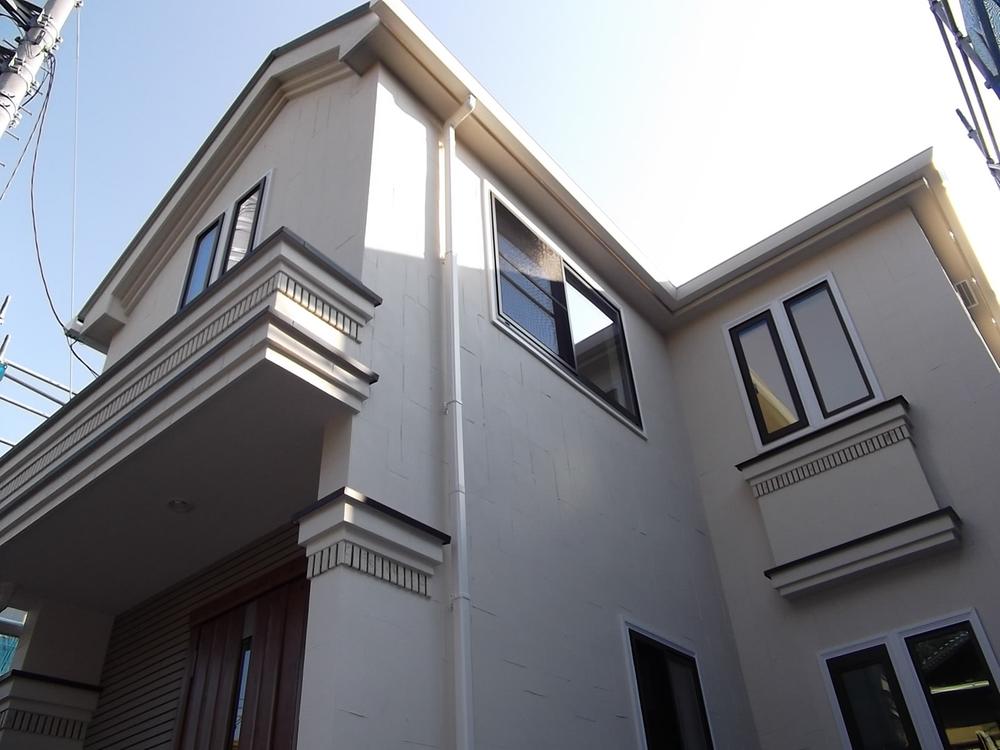 Local appearance photo. 3 Building appearance