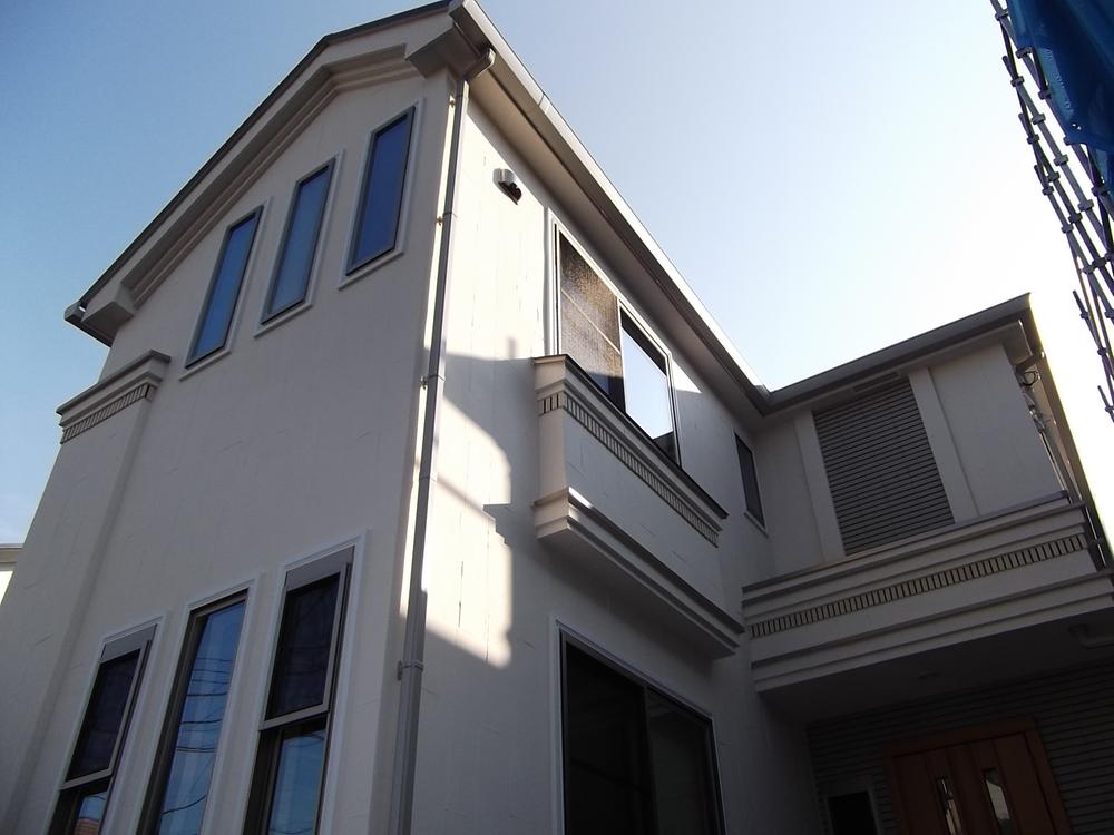 Local appearance photo. 1 Building appearance