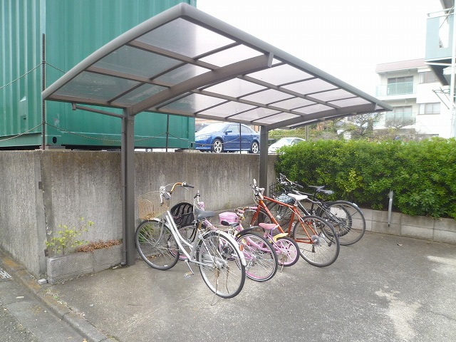 Other common areas. ☆ Bicycle parking space ☆