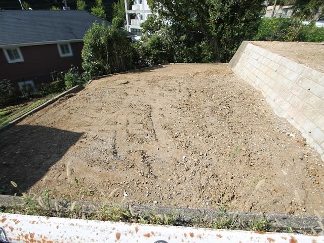 Local appearance photo. Vacant lot