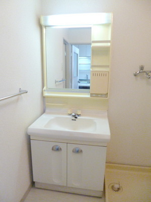 Washroom. It is an independent washroom