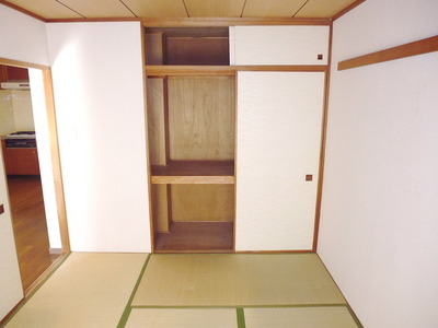 Receipt. ☆ Storage lot ☆