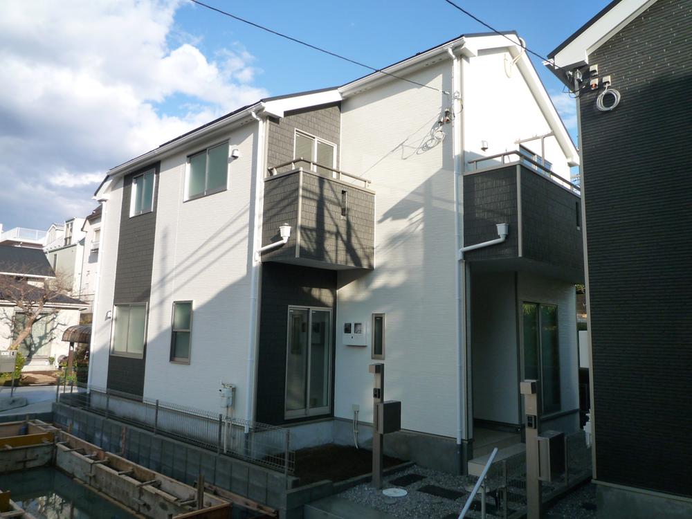 Local appearance photo. 1 Building site (December 2013) Shooting