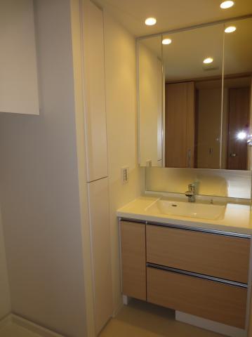 Wash basin, toilet. Wash basin are equipped with shower function.