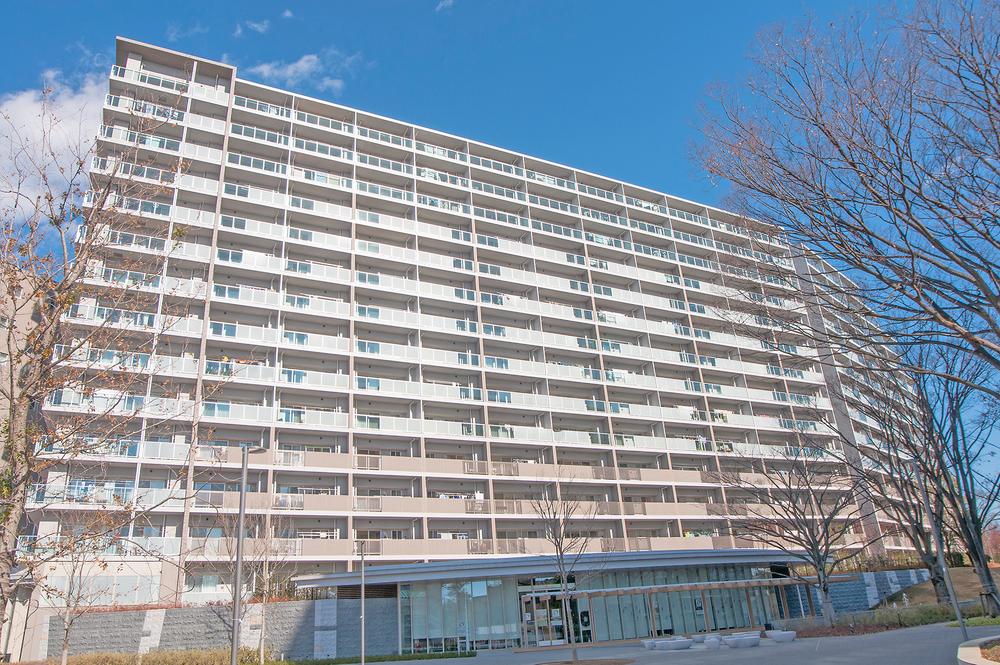 Local appearance photo. Local (12 May 2013) Shooting