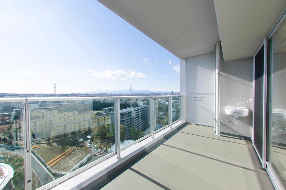 Balcony. Local (12 May 2013) Shooting