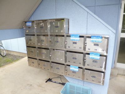 Entrance. Entrance ・ There is set post