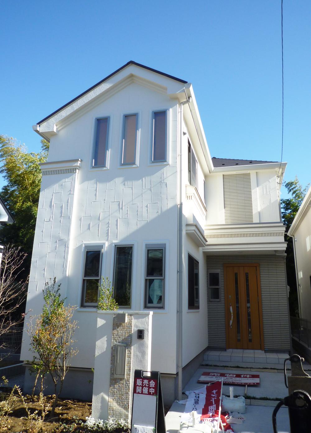 Local appearance photo. 1 Building (November 2013) Shooting