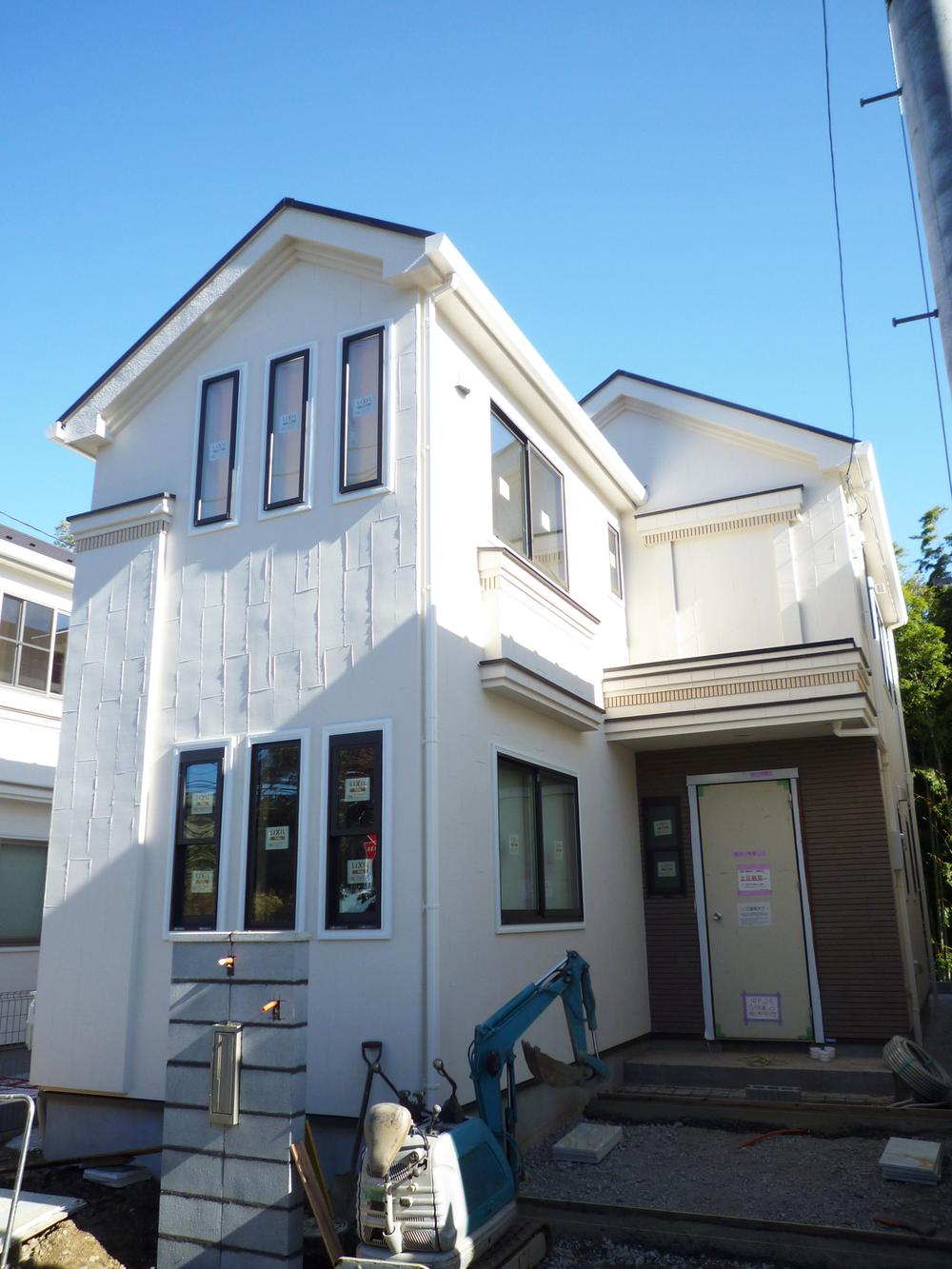 Local appearance photo. Building 2 (November 2013) Shooting